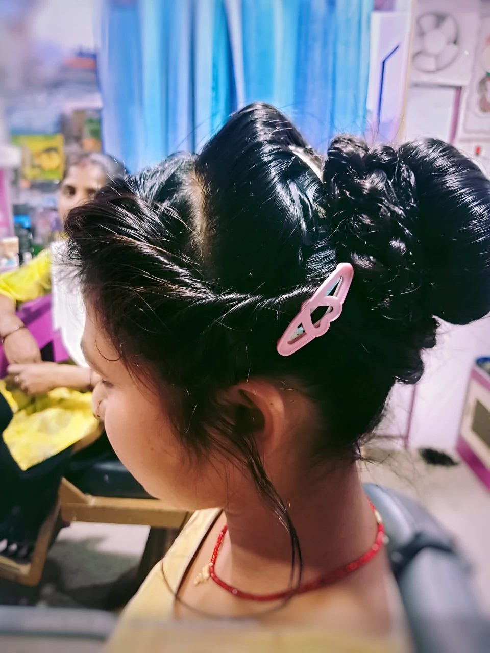 beautiful Hairstyle at sony beauty parlour koderma