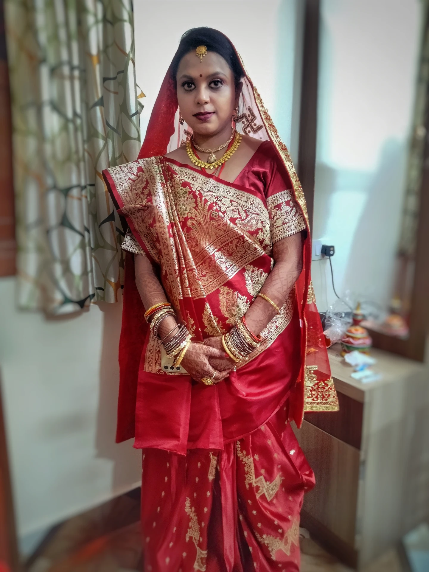 Reception bridal makeup look at Sony Beauty Parlour, Koderma